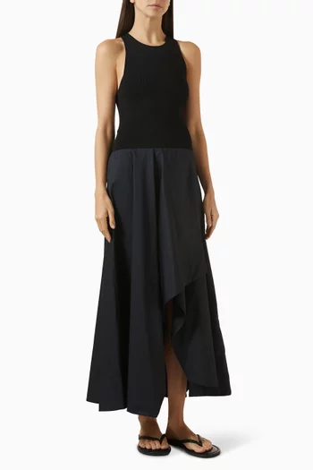 فستان بصدرية منسوجة وحافة غير متماثلة