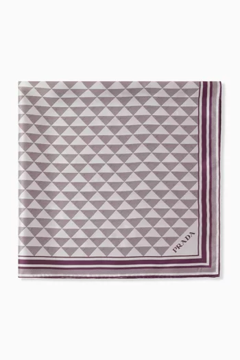 Printed Scarf in Silk Twill
