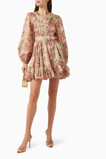 فستان داي لايت قصير بتصميم ملفوف وكشكش قطن