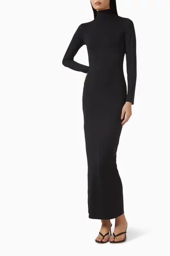 فستان طويل بياقة عالية سموذ لايرز