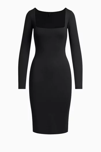 فستان متوسط الطول بقتحة رقبة مربعة مزيج مودال سموذ لايرز