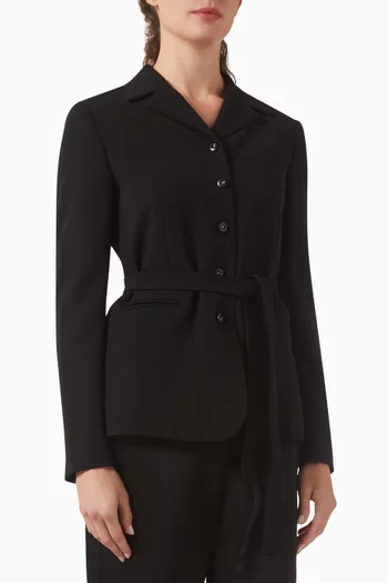 جاكيت بحزام قابل للرباط على الخصر