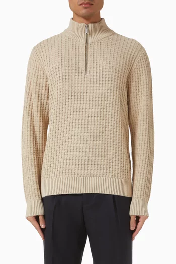 سترة بسحّاب قصير وقصة منحوتة قطن عضوي