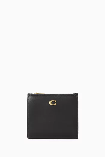 محفظة إسنشال رفيعة ثنائية الطي جلد