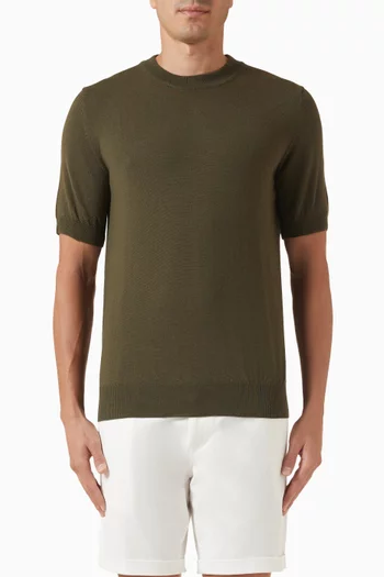 تي شيرت بفتحة رقبة مستديرة قماش منسوج