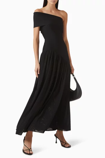 فستان سهرة جيسيل بكتف مكشوف