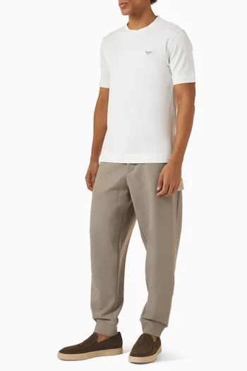 تي شيرت بشعار الماركة قطن