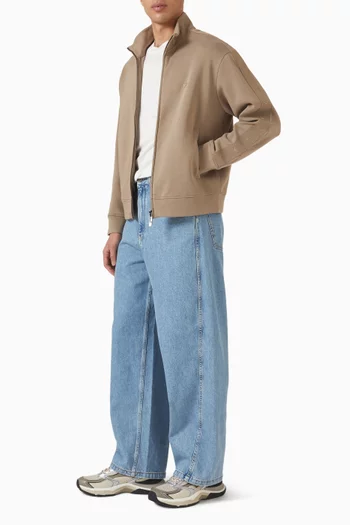 سويت شيرت بياقة عالية