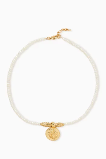 قلادة اديلا من اللؤلؤ