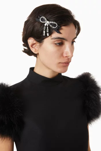 حقيبة بينغ صغيرة بسلسلة جلد