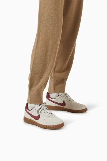 Field General Sneakers in Suede