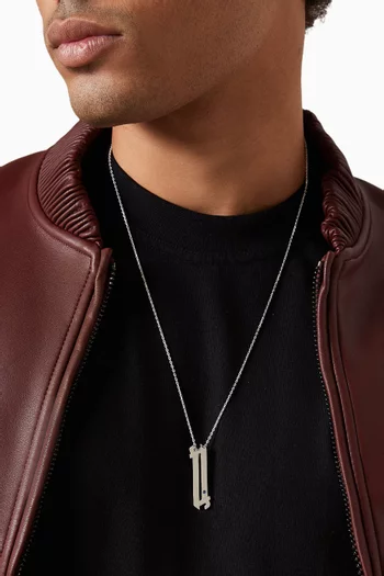 قلادة بدلاية حرف "أ" مرصعة بالياقوت فضة إسترلينية