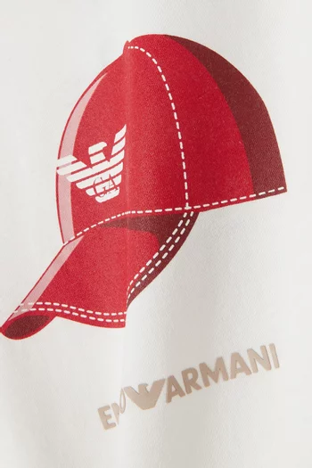 تي شيرت بطبعة قبعة كرة سلة قطن