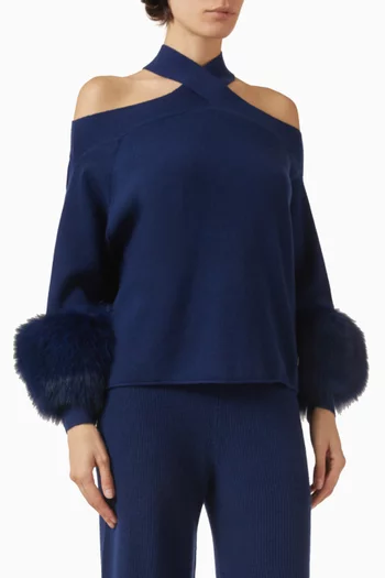 سترة بتفاصيل متقاطعة وحافة مزينة بالفرو صوف وكشمير