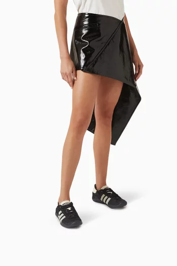 سنيكرز كارينثا ستان أديداس × ويلز بونر