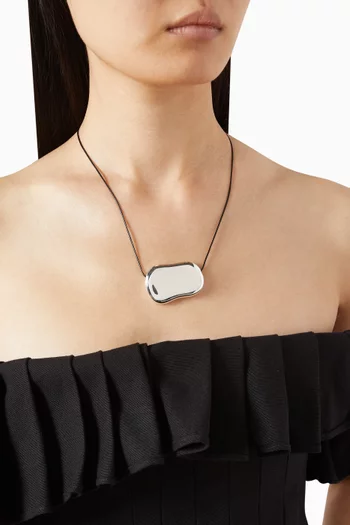 قلادة جوليا بتصميم حبل نحاس مطلي بالفضة