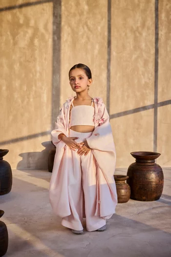 Zayna Flower Cape 3-piece Set in Silk-blend