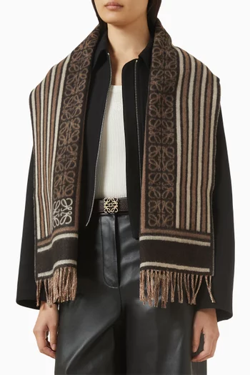 حزام بوجهين وإبزيم بشعار الماركة جلد