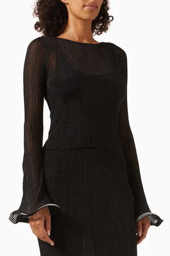 بلوزة مايبري مطرزة بالكريستال