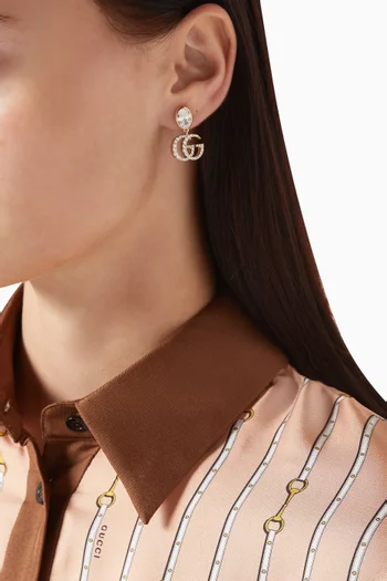 أقراط متدلية مارمونت بشعار حرفي GG مرصعة بالكريستال ‏نحاس