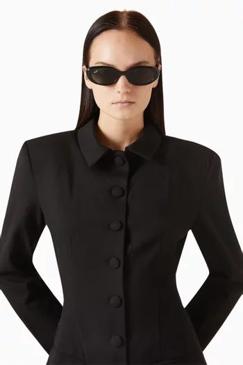 نظارة شمسية بتصميم مستطيل من خامات حيوية