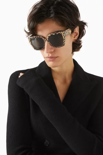 Square Sunglasses in Acetate