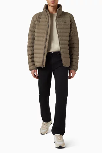 بنطال جينز بقصة مستقيمة ضيقة دينم