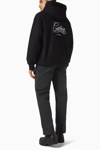 كنزة بغطاء رأس وطبعة شعار الماركة صوف