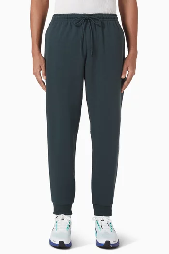 Dri-FIT UV Performance Sweatpants in Fleece