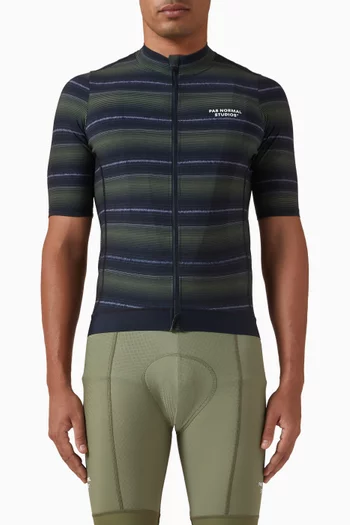 تي شيرت اسينتشيل جيرسيه