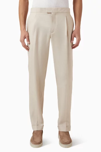 Elegant Tapered-fit Pants in Linen