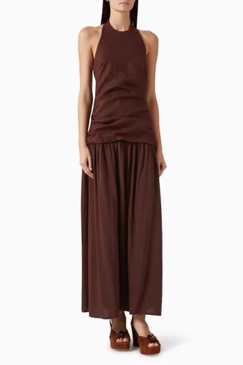 فستان تالي بحمالة حول الرقبة كتان