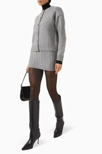 تنورة قصيرة منسوجة بغرزة الضفيرة كشمير