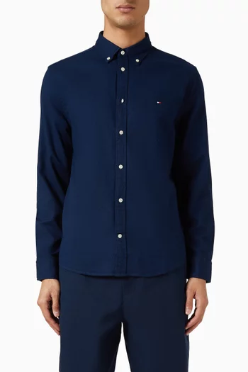 قميص بقصة ضيقة مطاطي دوبي