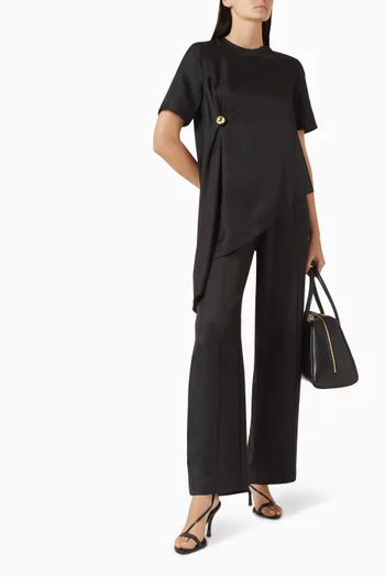 بلوزة ميديا بحافة غير متماثلة حرير تويل