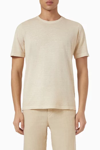 تي شيرت بقصة عادية وفتحة رقبة مستديرة كتان