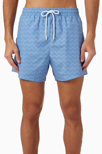 شورت سباحة بنقشة خطوط متعرجة بنفس اللون