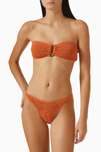 قطعة بيكيني علوية بليك بتصميم باندو