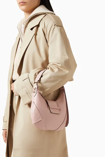 Bar Hobo Shoulder Bag in Leather