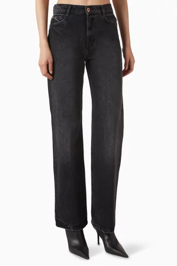 بنطال جينز دينيمي بقصة ساق مستقيمة دينم