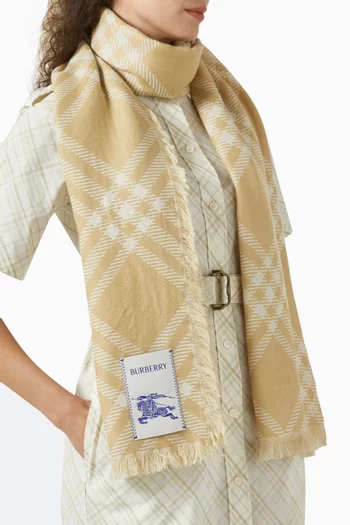 وشاح بنقشة مربعات صوف وحرير