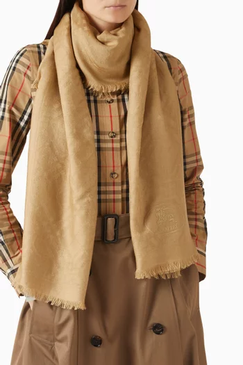 وشاح بنقشة مربعات صوف وحرير