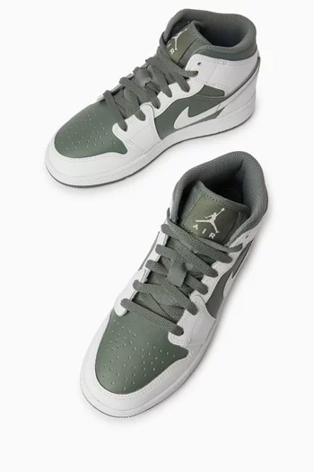 سنيكرز آير جوردان 1 جلد