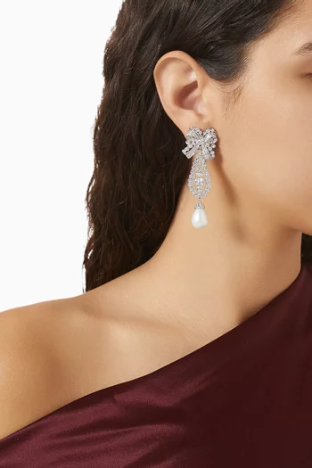 Pearl Dentelle Bow Earrings in 18kt White Gold & Rhodium-vermeil