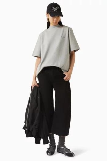 تي شيرت ببطانة أكتاف قابلة للإزالة قطن