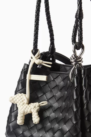 حلية بتصميم كلب جلد نابا مجدول