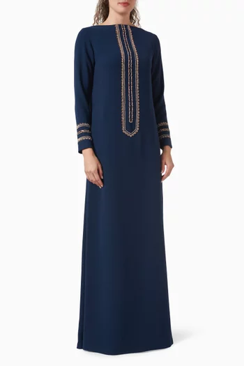 طقم فستان طويل وبنطال مزين بتطريزات