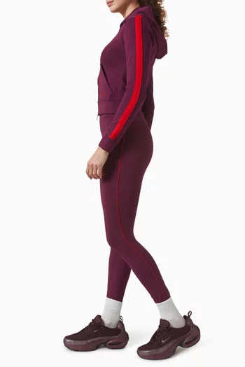 كنزة بغطاء رأس رياضية بسحّاب