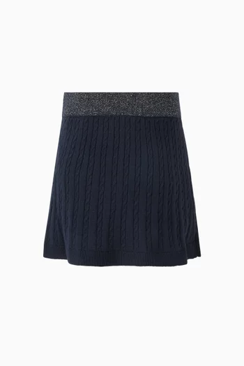 تنورة قصيرة بغرزة الضفيرة