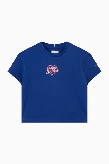 تي شيرت مطرز بشعار الماركة وقلب قطن